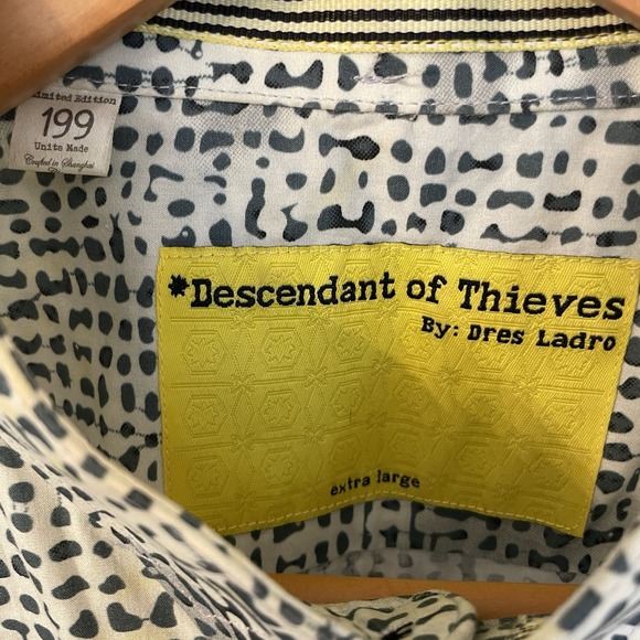 Descendant of Thieves Limited Edition Shirt XL Dot Print Short Sleeve Art Rare - Picture 3 of 16